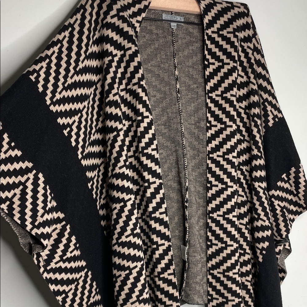 Joseph Black and Tan Geometric Women's Poncho size S/M - Picture 3 of 6